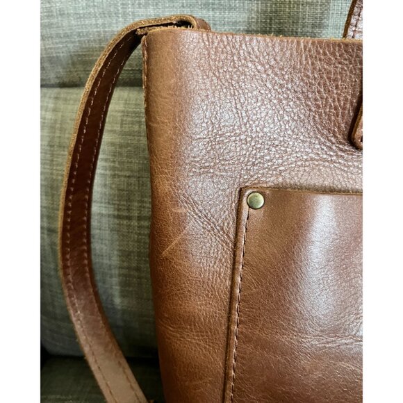 Portland Leather mini crossbody in SOLIEL  - Picture 5 of 7